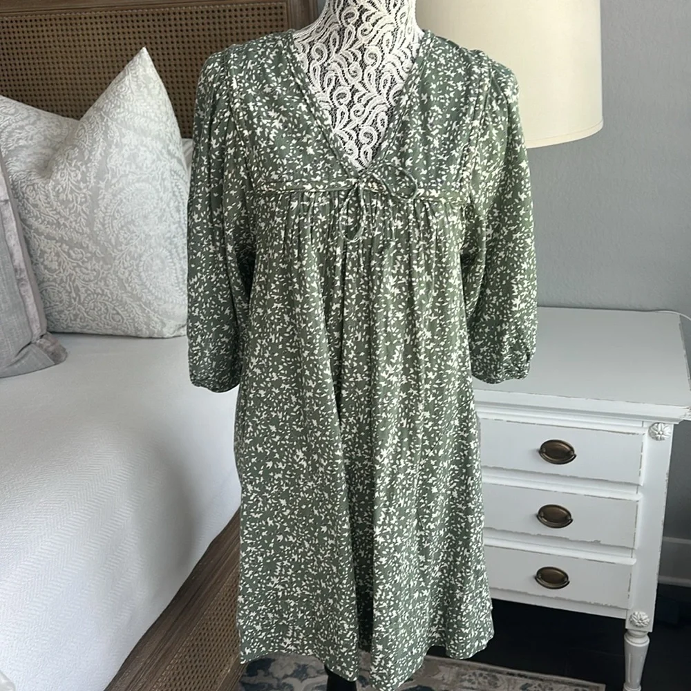 Mirth Belem Dress in Mint Field Flower - Picture 12 of 14